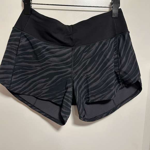 Lululemon Speed Up Mid-Rise Short 4" - Picture 2 of 5
